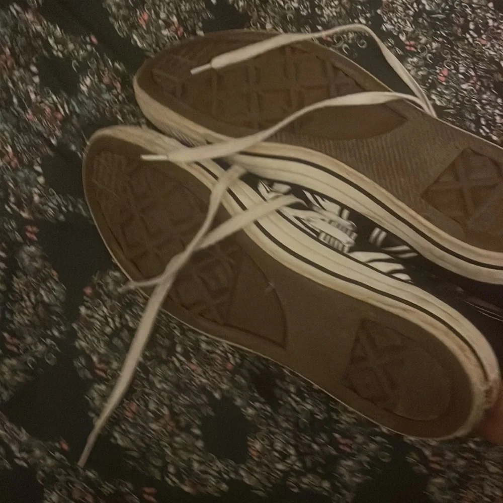 Converse - Picture 4 of 5